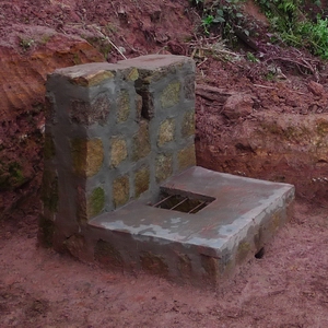 Borne-Fontaine Babakoto 2016.